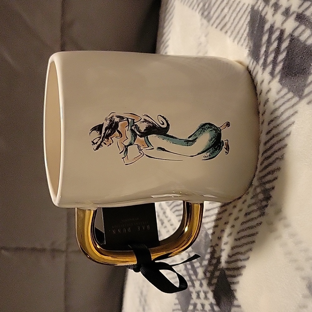Rae Dunn mug